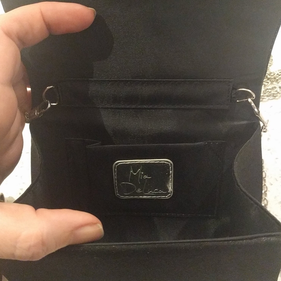 Beautiful mini bag by Mia de Luca 🌸🍀 - Picture 4 of 5